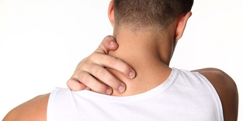 bolovi u vratu s osteohondrozo